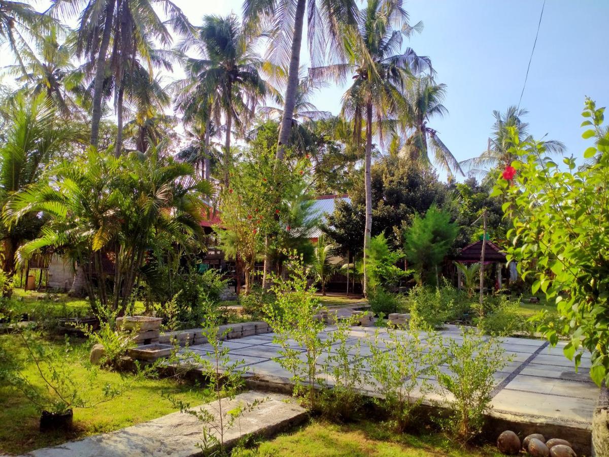 גילי מנו Dea Gili Cottages מראה חיצוני תמונה