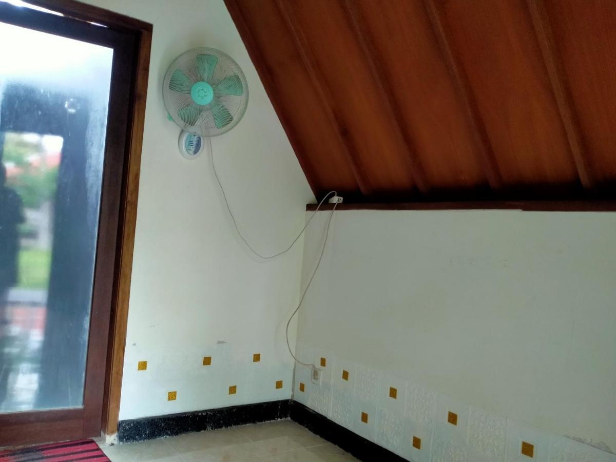גילי מנו Dea Gili Cottages מראה חיצוני תמונה